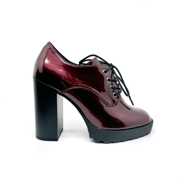 Wild Pair Shoes - Wild Pair Darlaa Lace-Up Oxford Platform Pump Burgundy Size 8.5